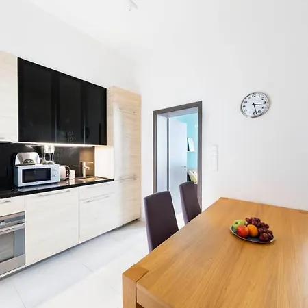 Tac House 아파트